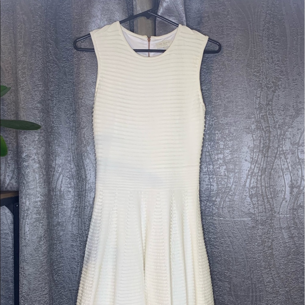Ted Baker London size 2 juniors
